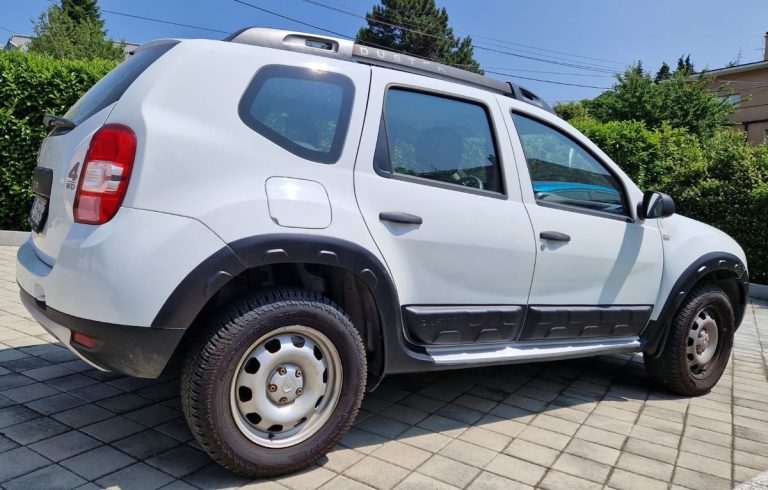 dacia duster kuća za odmor slavica